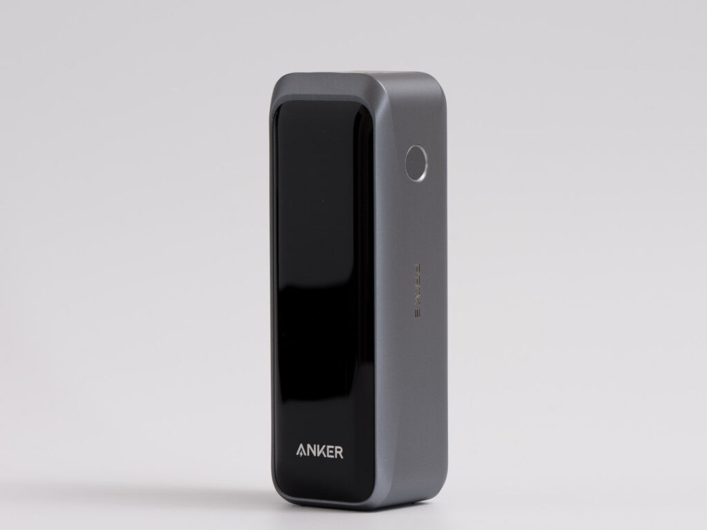 Anker Prime Power Bank (20100mAh, 220W)をレビュー│コンパクトなのに大容量&パワフル&高機能 9 Anker Prime Power Bank (20100mAh, 220W)の全体の外観