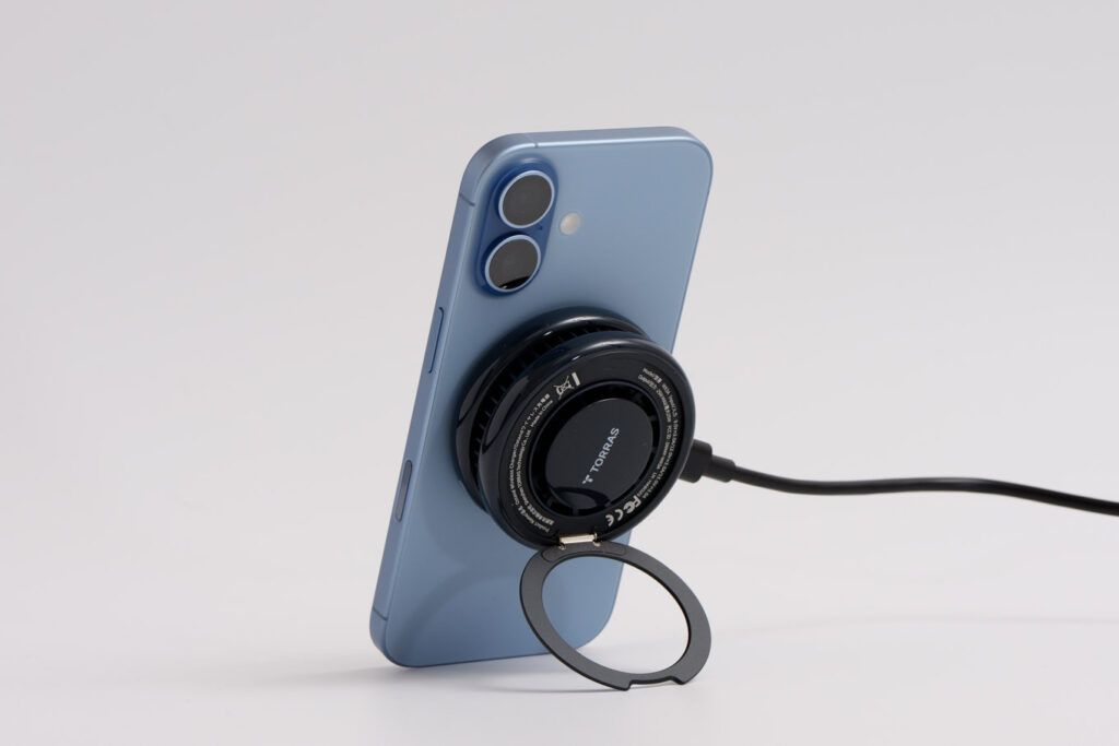 iPhone充電器のおすすめは?用途別に「失敗しない選び方」と有線・ワイヤレスの最適解を解説 60 iPhone 17とTORRAS Ostand PolarCircle Qi2 25W