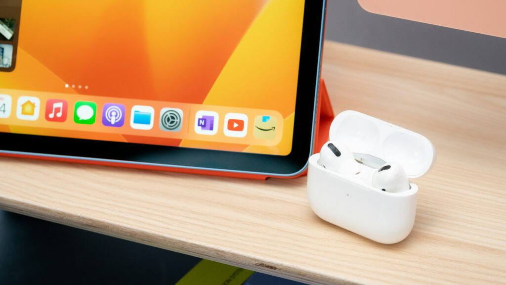 iPadはいらない?買っても結局使わなくなってしまうパターンとは 9 iPadとAirPods