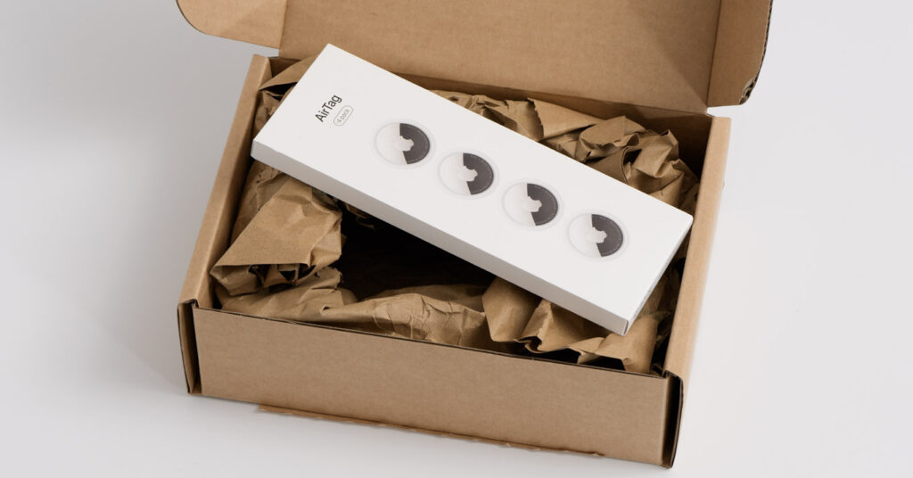 新型AirTag（第2世代）が登場！第1世代との違いは？買い換える価値はある？（アイキャッチ）