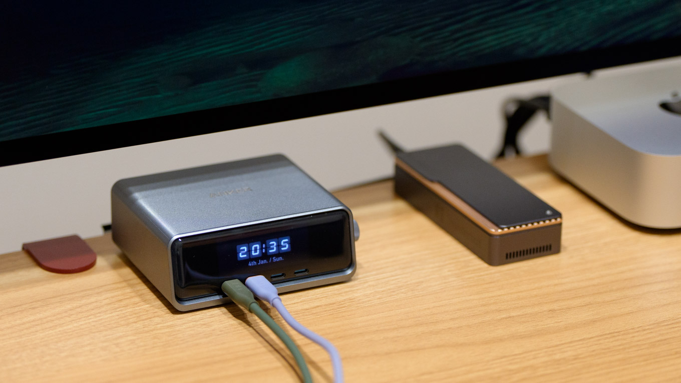 100W充電器のおすすめ12選！高出力・複数ポートでデスクまわりをまとめて充電（アイキャッチ）