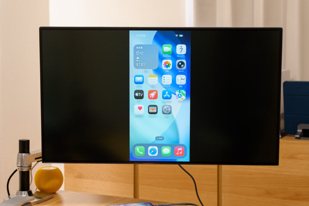 全画面表示できている様子(USB-C/DisplayPort)