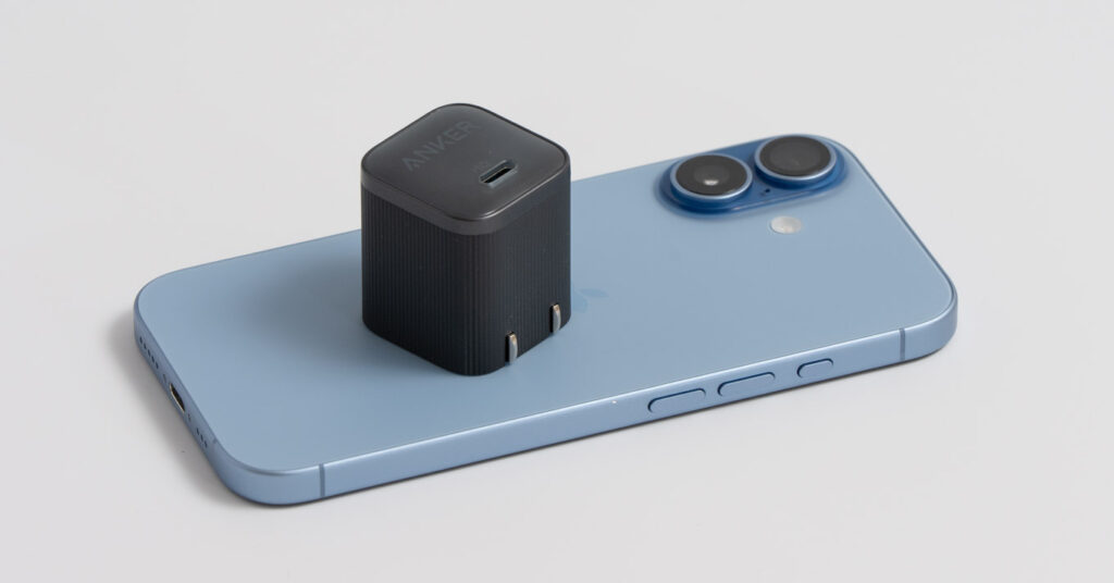 Anker Nano Charger (45W)をレビュー！超コンパクトで軽量、コスパ良しの充電器（アイキャッチ）