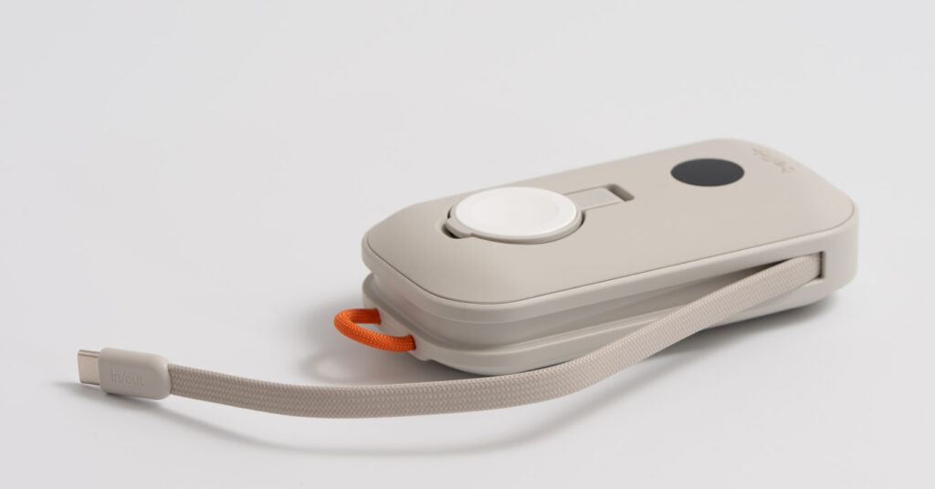 Belkin BoostCharge Pro モバイルバッテリー10Kの内蔵USB-Cケーブル