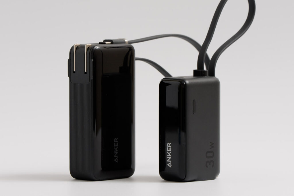 Anker Power Bank (10000mAh, Fusion, Built-In USB-C ケーブル)とAnker Power Bank (30W, Fusion, Built-In USB-C ケーブル)