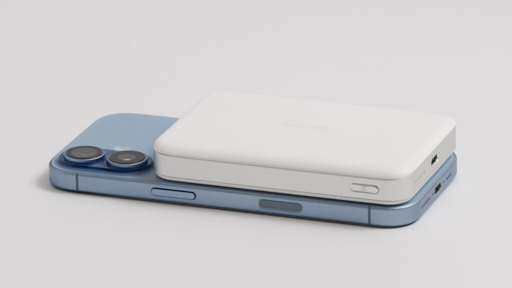 Anker MagGo Power Bank (10000mAh, Slim)をiPhone 17を充電している様子