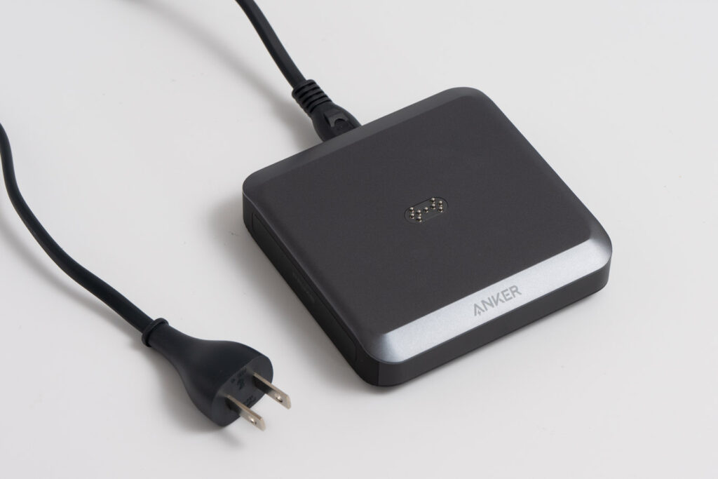 Anker Prime Charging Base (150W, 3 Ports)の全体の外観