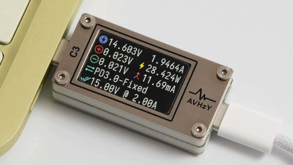 Anker 511 Charger(Nano 3, 30W)でMacBook Neoを充電したときのワット数