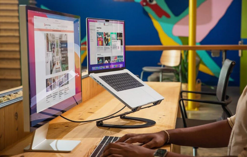 Twelve South Curve Flex(公式画像)