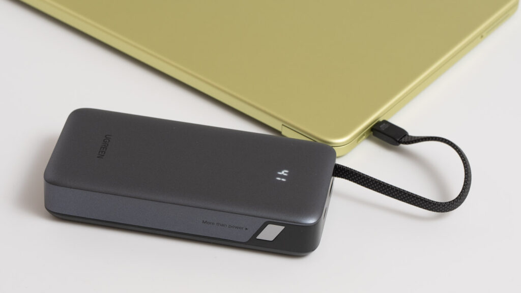 UGREEN 67W・20,000mAhモバイルバッテリー(PB550)