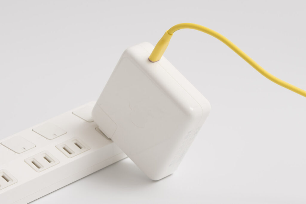 Apple 96W USB-C電源アダプタ