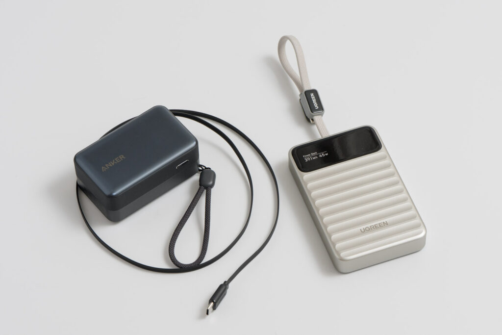 UGREEN Nexode Wavy 10000mAh・45WモバイルバッテリーPB603とAnker Nano Power Bank (10000mAh, 45W, 巻取り式 USB-Cケーブル)