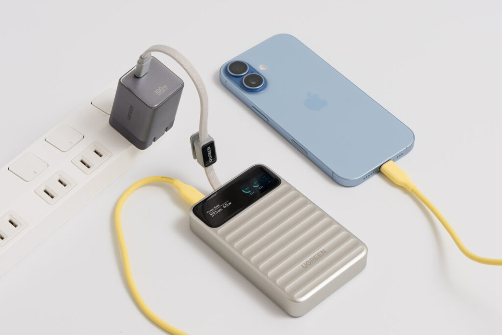 UGREEN Nexode Wavy 10000mAh・45WモバイルバッテリーPB603パススルー充電
