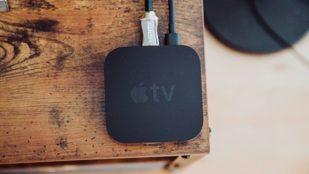 Apple TVもSiri AIに対応か。tvOS 27のコードに手がかり、現行機で使えるかは不明