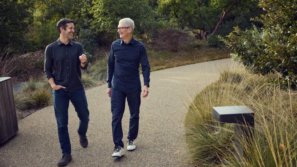 ティム・クック氏、CEO退任まで半月。「良い人で誠実な人だったと言われたい」（Apple提供）