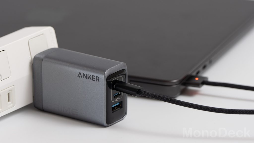 Ankerの100W・3ポート充電器が33%オフの5,990円。ノートPCとスマホを同時に急速充電