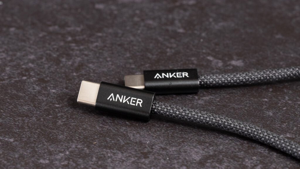 Anker Zolo USB-C & USB-Cケーブル(240W, 高耐久ナイロン)