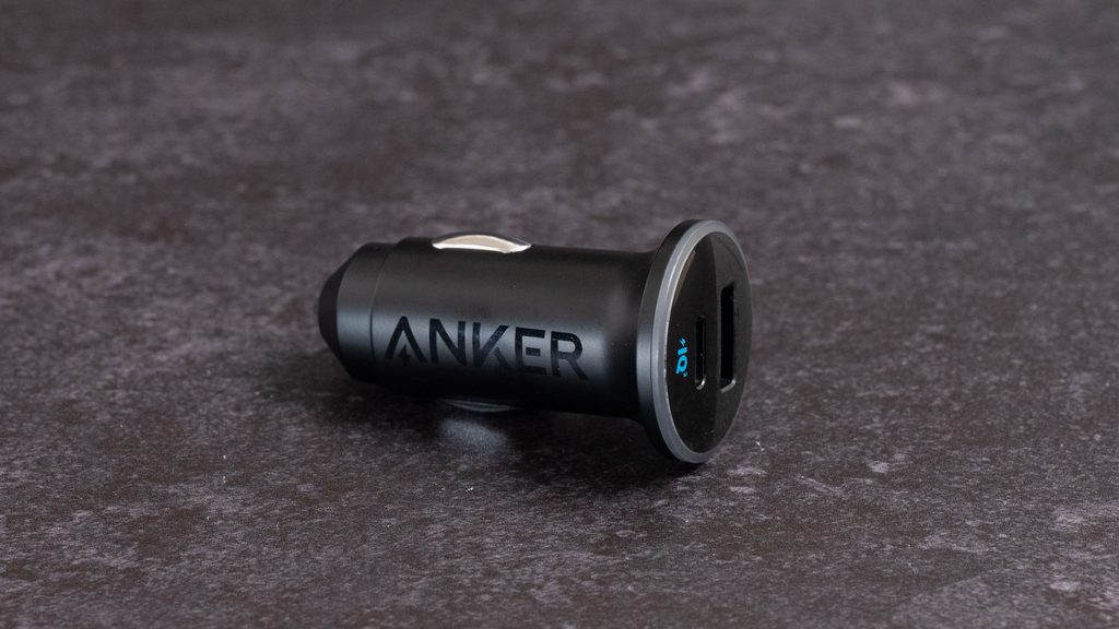 Anker 323 Car Charger (52.5W)の外観